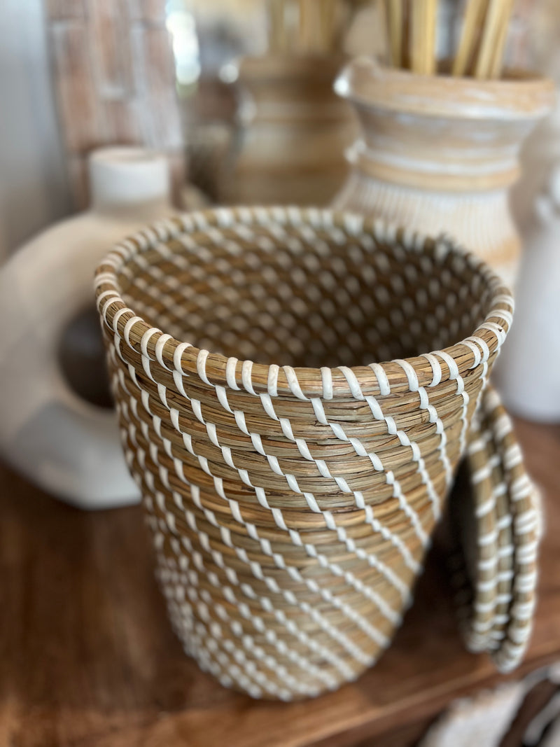 Woven basket with lid.