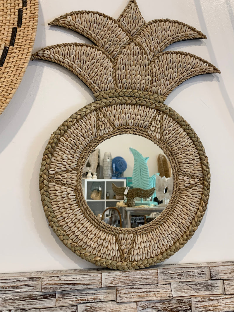 Shell pineapple mirror with natural shells